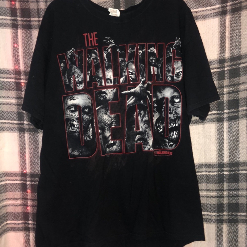 Men’s Walking Dead T Shirt